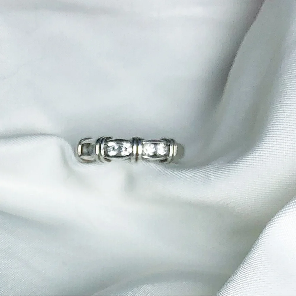 Vintage diamonique six stone sterling silver ring